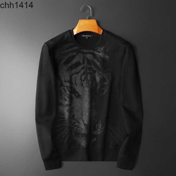 hangzhou men's wear 2022 autumn and winter new diamond printing tigerss head men's long sleeve sweater, Black
hangzhou men's wear 2022 autumn and winter new diamond printing tigerss head men's long sleeve sweater, Black