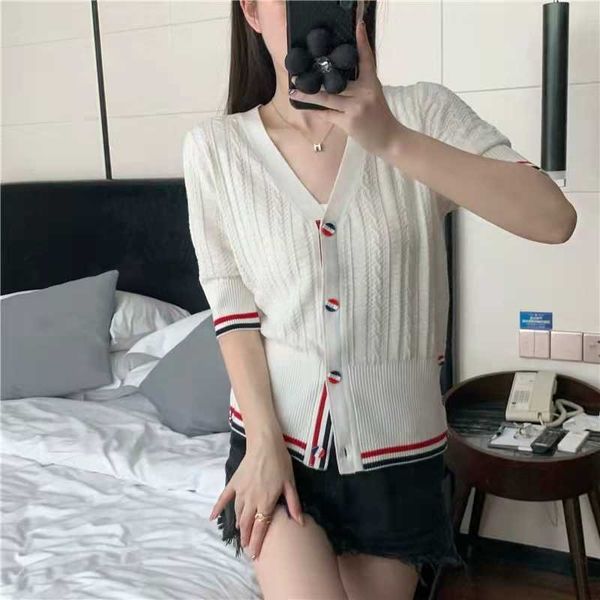 women's sweaters woherb chic knitted sweater t shirt 2022 korean short sleeve pullover solid color simple casual tee summer female g221, White;black
women's sweaters woherb chic knitted sweater t shirt 2022 korean short sleeve pullover solid color simple casual tee summer female g221, White;black