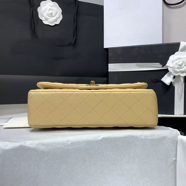 7a r handmade luxury ladies crossbody bag 25.5cm shoulder handheld classic leather fashion brand bag chain link copy multicolor original who
7a r handmade luxury ladies crossbody bag 25.5cm shoulder handheld classic leather fashion brand bag chain link copy multicolor original who