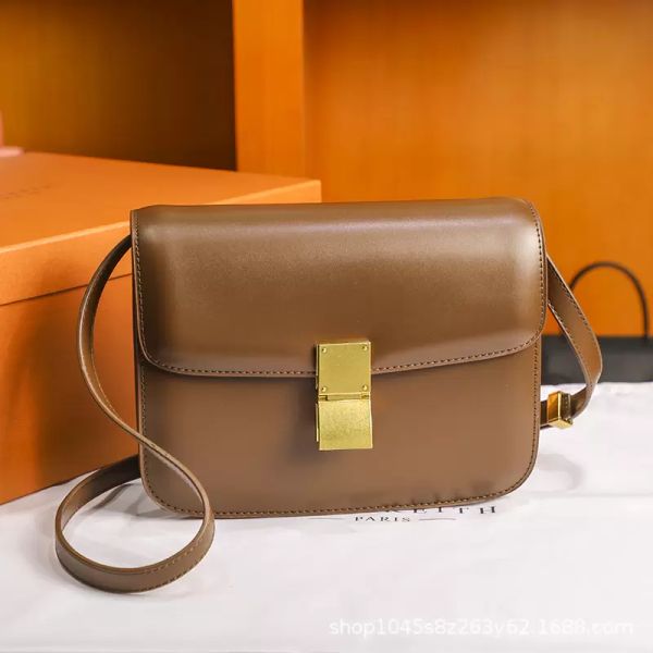 women's bag 2022 new autumn and winter fashion all-matching lock retro luxury brand popular storage handbag large capacity boutique cos
women's bag 2022 new autumn and winter fashion all-matching lock retro luxury brand popular storage handbag large capacity boutique cos