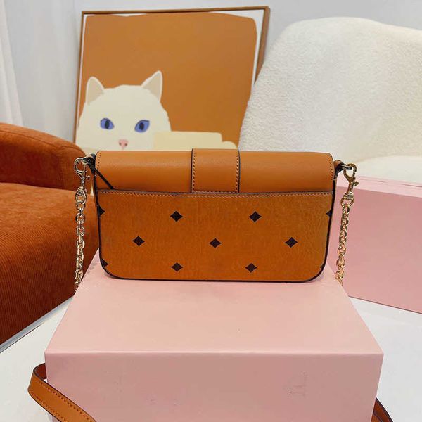 shoulder bag luxury designer bags women handbag fashion square crossbody chain bags purses leather handbags letters printing 221021
shoulder bag luxury designer bags women handbag fashion square crossbody chain bags purses leather handbags letters printing 221021