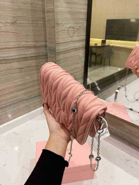 shoulder bags crossbody bags women wallet fashion purse high qulity handbag gold chain with crystal pleated leather small and light clutch 2
shoulder bags crossbody bags women wallet fashion purse high qulity handbag gold chain with crystal pleated leather small and light clutch 2