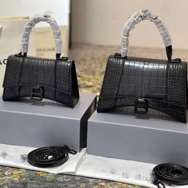 crossbody balencigas bags designer handbags bag female messenger versatile ins high sense 2022 hourglass handbag single shoulder cosmetic8hf
crossbody balencigas bags designer handbags bag female messenger versatile ins high sense 2022 hourglass handbag single shoulder cosmetic8hf