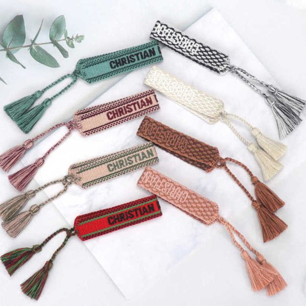 luxury fashion women's bracelets brand bangle d designer jewelry embroidered word bracelet letter rope woven tassel simple trinket girl, Black
luxury fashion women's bracelets brand bangle d designer jewelry embroidered word bracelet letter rope woven tassel simple trinket girl, Black