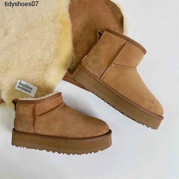 winter necessities snow boots women's new fur one in thick sole short tube cotton shoes winter, Black
winter necessities snow boots women's new fur one in thick sole short tube cotton shoes winter, Black