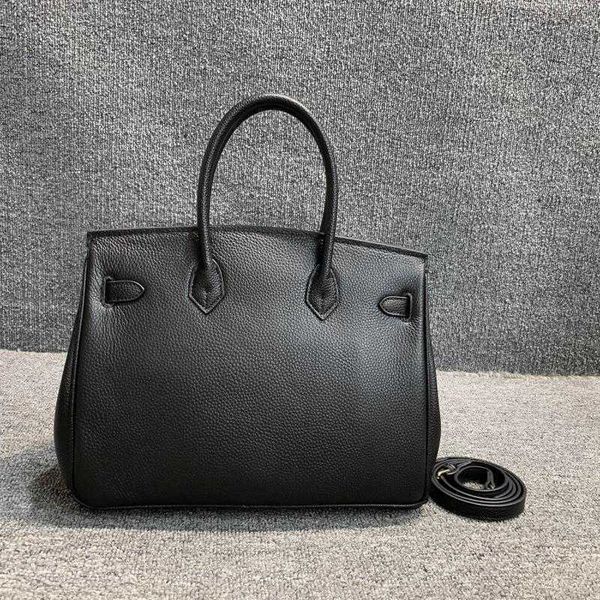 designers handbags herme birkin bags the shopping mall removed goods from cabinet. lear womens bag korean version is versatile. first layer
designers handbags herme birkin bags the shopping mall removed goods from cabinet. lear womens bag korean version is versatile. first layer
