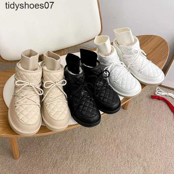 snow boots women's lace up diamond short boots comfortable warmth, Black 
snow boots women's lace up diamond short boots comfortable warmth, Black