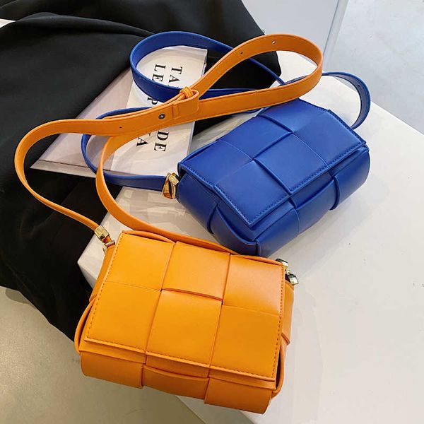 luxurious designer bottess bags venets smll woven bgs with sense of design women 2022 new summer fshion high grde smll squ hve logo
luxurious designer bottess bags venets smll woven bgs with sense of design women 2022 new summer fshion high grde smll squ hve logo