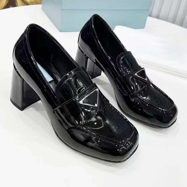 cowhide women deep mouth shoes comfortable and breathable. the rubber foam outsole is non-slip wear resistant.size35-41, Black;white
cowhide women deep mouth shoes comfortable and breathable. the rubber foam outsole is non-slip wear resistant.size35-41, Black;white