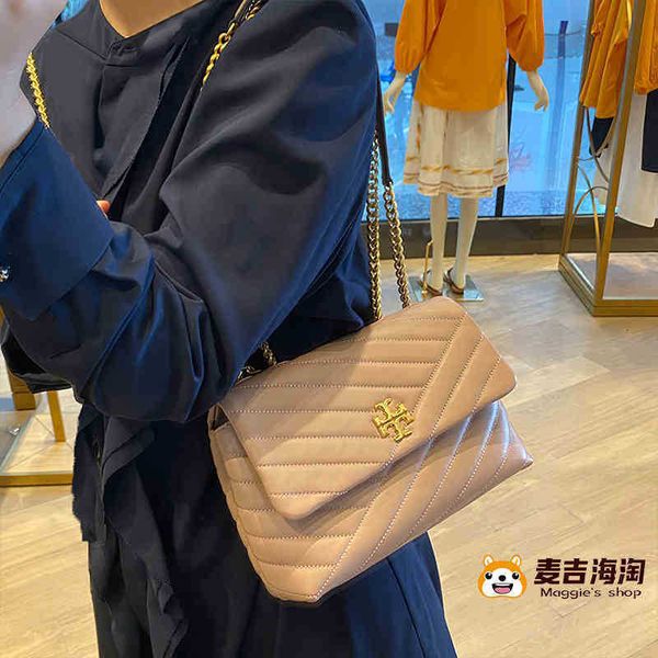 designer torysburchs handbags handbag kira women's sheepskin lingge single shoulder messenger chain flip wm 
designer torysburchs handbags handbag kira women's sheepskin lingge single shoulder messenger chain flip wm
