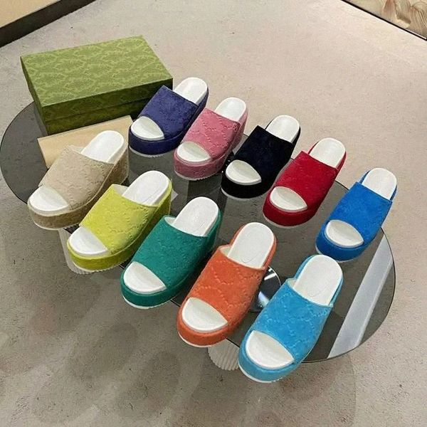 luxury designer slippers fashion platform sandals spring autumn rainbow embroidered solid print slipper men women platform flat sandal beach, Black
luxury designer slippers fashion platform sandals spring autumn rainbow embroidered solid print slipper men women platform flat sandal beach, Black