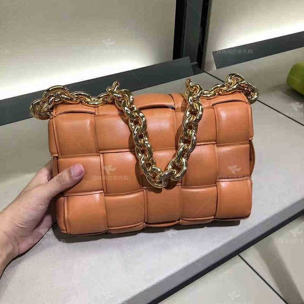 bottegass venetas designer handbags cassette buy jodie thick chain woven oblique span tofu bag pillow women's268p zhouzhoubao123 p8zy
bottegass venetas designer handbags cassette buy jodie thick chain woven oblique span tofu bag pillow women's268p zhouzhoubao123 p8zy