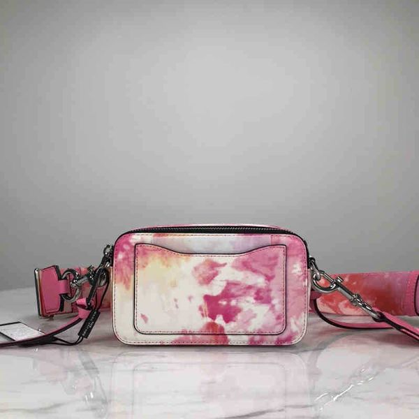 crossbody bags designer bag two-color stitching women's letter wide strap single shoulder crossbody fashion popular camera flap wallet
crossbody bags designer bag two-color stitching women's letter wide strap single shoulder crossbody fashion popular camera flap wallet