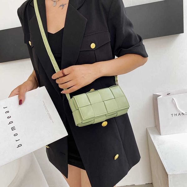 handbags designer bottess bags venetas new women's 2022 summer fashion creative woven pillow messenger net red shoulder casual wo have
handbags designer bottess bags venetas new women's 2022 summer fashion creative woven pillow messenger net red shoulder casual wo have