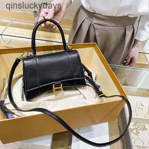 designer balencaigs hourglass shoulder bags outlet uk bag crocodile pattern hand 2022 new fashion premium womea5kz
designer balencaigs hourglass shoulder bags outlet uk bag crocodile pattern hand 2022 new fashion premium womea5kz