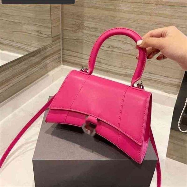 designer bags balencigas handbags hourglass original cowhide bag s2021 crocodile pattern style advanced french niche handbag single shoulder
designer bags balencigas handbags hourglass original cowhide bag s2021 crocodile pattern style advanced french niche handbag single shoulder
