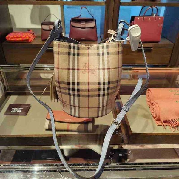 burbrerys crossbody handbags bags burbrery onthego tote luxuries designers women bag purses totes designer woman handbag shoulder wallet par
burbrerys crossbody handbags bags burbrery onthego tote luxuries designers women bag purses totes designer woman handbag shoulder wallet par