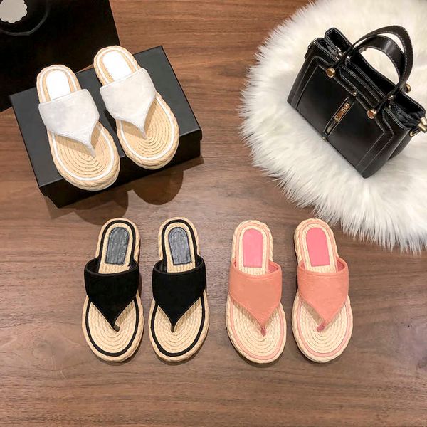 luxuries designer women slippers sandals shoes slide summer fashion wide flat men flip flops 35-40 0210, Black
luxuries designer women slippers sandals shoes slide summer fashion wide flat men flip flops 35-40 0210, Black