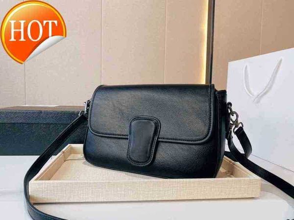 designer luxury women the tote bag fashion versatile handbags shoulder crossbody bags purse telfars totes large capacity saddle wallets 7a x
designer luxury women the tote bag fashion versatile handbags shoulder crossbody bags purse telfars totes large capacity saddle wallets 7a x
