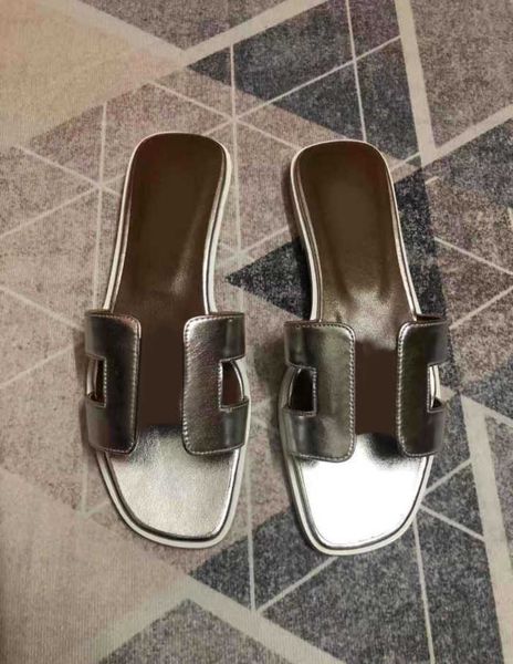 slipper ladies sandals summer flat shoes women slippers luxury designer leather fashion beach letter drag 35-42, Black
slipper ladies sandals summer flat shoes women slippers luxury designer leather fashion beach letter drag 35-42, Black