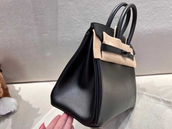 designers handbags herme birkin bags 22 new pure manual box leather 89 black handbag large capacity ayw
designers handbags herme birkin bags 22 new pure manual box leather 89 black handbag large capacity ayw