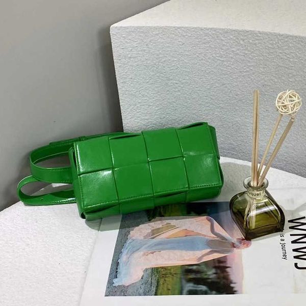 luxurious designer bottess bags venetas new women's candy color woven small square leather fashion trend mini single shoulder wide have
luxurious designer bottess bags venetas new women's candy color woven small square leather fashion trend mini single shoulder wide have
