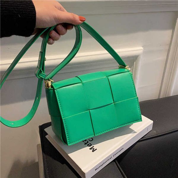 luxurious designer bottess bags venetas woven small women 2022 new fashion korean version solid soft leather square have a logo
luxurious designer bottess bags venetas woven small women 2022 new fashion korean version solid soft leather square have a logo