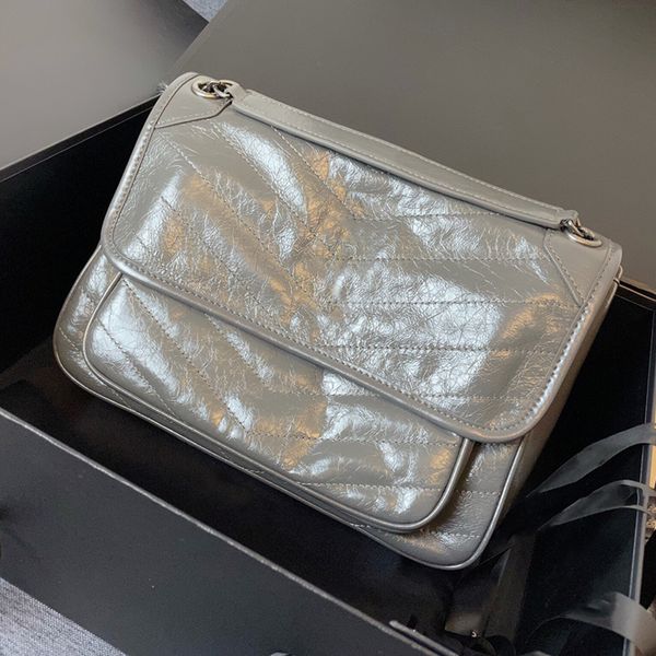 9a mirror quality bag women luxury designer bag tote shoulder crossbody handbags classic fashion genuine lambskin soft leather wallet purse
9a mirror quality bag women luxury designer bag tote shoulder crossbody handbags classic fashion genuine lambskin soft leather wallet purse