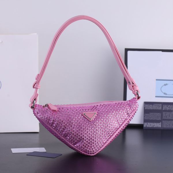 triangle crossbody bag crystal diamond shoulder bags women handbags purse triangular metallic sequined zipper closure large capacity cell ph
triangle crossbody bag crystal diamond shoulder bags women handbags purse triangular metallic sequined zipper closure large capacity cell ph