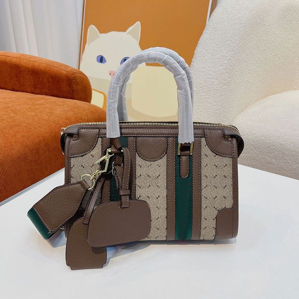 tote boston bag crossbody shoulder bag designer handbag purse metal letters red green ribbon large capacity handbags zipper hardware detacha
tote boston bag crossbody shoulder bag designer handbag purse metal letters red green ribbon large capacity handbags zipper hardware detacha