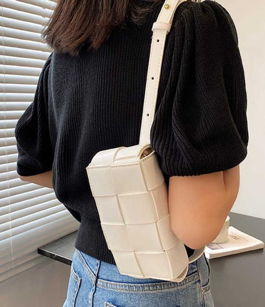 handbags designer bottess bags venetas woven pillow women's small square 2022 new fashion pu waist single shoulder m have a logo
handbags designer bottess bags venetas woven pillow women's small square 2022 new fashion pu waist single shoulder m have a logo