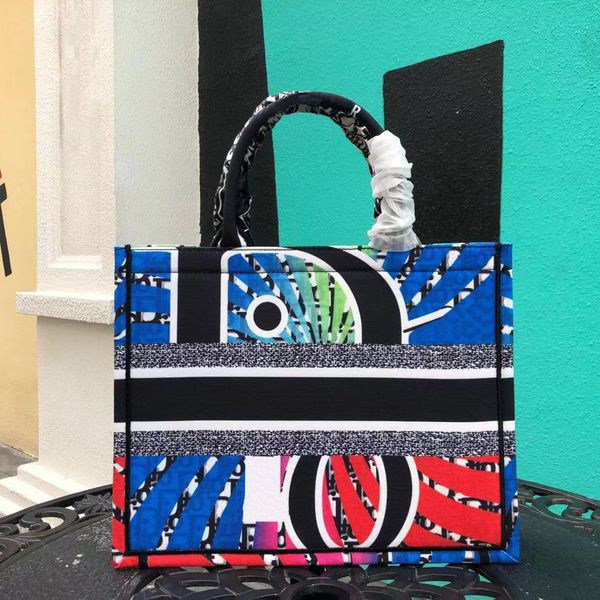 luxury designer bags women shoulder tote bags high capacity handbag fashion lady wallet travel shopping handbags leisure versatile mommy bag
luxury designer bags women shoulder tote bags high capacity handbag fashion lady wallet travel shopping handbags leisure versatile mommy bag