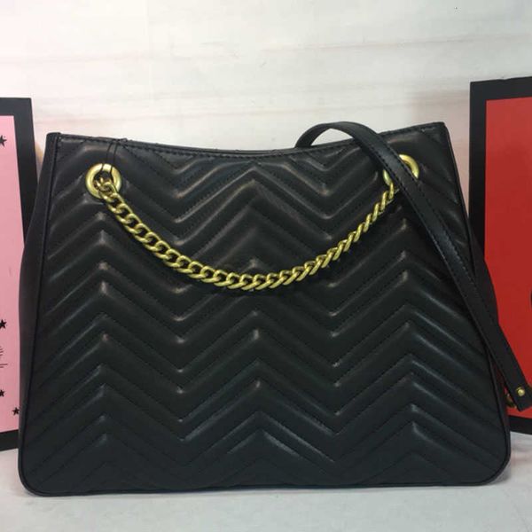 handbag designer bagnew marmont series corrugated shopping bags quality cowhide shoulder belt handbag ladies chain handbg crossbody stripes
handbag designer bagnew marmont series corrugated shopping bags quality cowhide shoulder belt handbag ladies chain handbg crossbody stripes