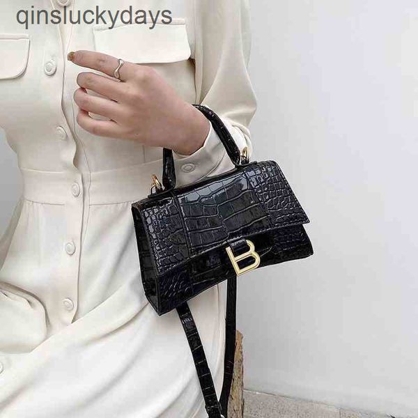 designer balencaigs hourglass shoulder bags outlet uk 2022 new fashion crossbody underarm women's crocodile onj0z9
designer balencaigs hourglass shoulder bags outlet uk 2022 new fashion crossbody underarm women's crocodile onj0z9