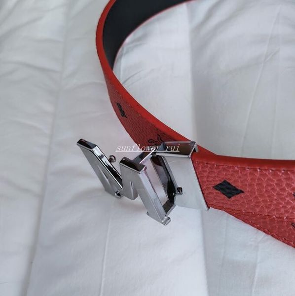2022 men belt m designer belts for women ceinture luxury fashion leather belts width 3.3cm ship, Black;brown
2022 men belt m designer belts for women ceinture luxury fashion leather belts width 3.3cm ship, Black;brown