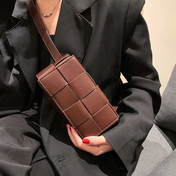 handbags designer bottess ladies venetas s women' 2022 autumn and winter new fahion crobody chet texture popular wait dual-purpoe m hav
handbags designer bottess ladies venetas s women' 2022 autumn and winter new fahion crobody chet texture popular wait dual-purpoe m hav