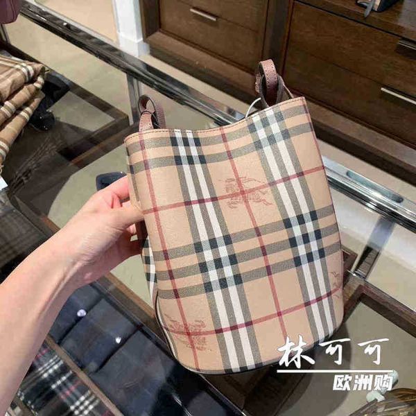 burbrerys crossbody handbags bags burbrery onthego tote luxuries designers women bag purses totes designer woman handbag shoulder wallet par
burbrerys crossbody handbags bags burbrery onthego tote luxuries designers women bag purses totes designer woman handbag shoulder wallet par