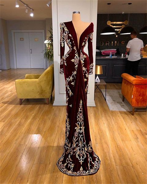 burgundy velvet evening dresses lace appliques long sleeve elegant prom gowns custom made deep v neck party dresses, Black;red
burgundy velvet evening dresses lace appliques long sleeve elegant prom gowns custom made deep v neck party dresses, Black;red