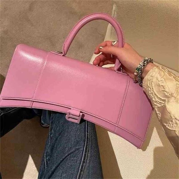 designer handbags herms balencigas bags luxury b-shaped women's leather crocodile pattern hand carrying stick girl high level light 2pw
designer handbags herms balencigas bags luxury b-shaped women's leather crocodile pattern hand carrying stick girl high level light 2pw