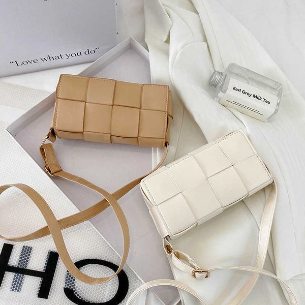 handbags designer bottess ladies venetas net red 2021 spring and summer new tofu small square trend mini woven women's single shoul hav
handbags designer bottess ladies venetas net red 2021 spring and summer new tofu small square trend mini woven women's single shoul hav