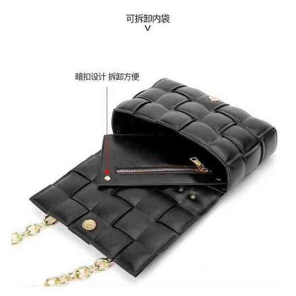 designer bottegas handbags venetas bags cassettes 2022 european and american autumn winter new family chain satchel woven pillow bag foreign
designer bottegas handbags venetas bags cassettes 2022 european and american autumn winter new family chain satchel woven pillow bag foreign