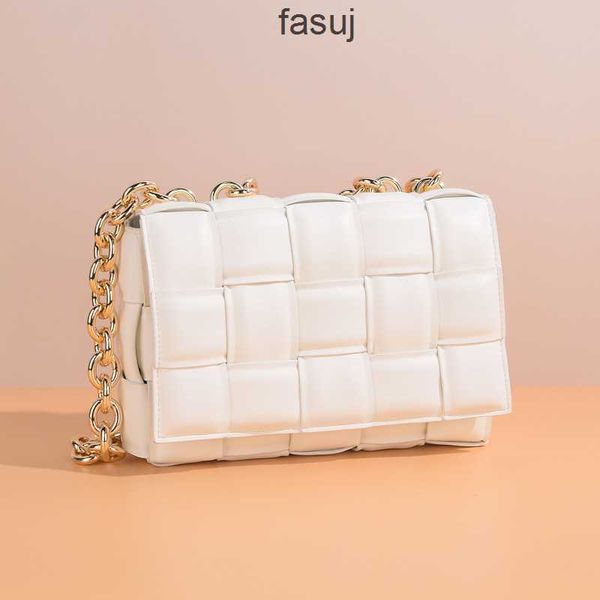 fashion ladies bottess bags venetas women's new 2022 messenger single shoulder net red leather woven thi chain hand-held small square
fashion ladies bottess bags venetas women's new 2022 messenger single shoulder net red leather woven thi chain hand-held small square