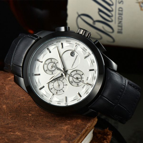 luxury brand men's automatic mechanical watch fashion leisure multi-function 6-pin calendar stainless steel case leather watches, Slivery;brown
luxury brand men's automatic mechanical watch fashion leisure multi-function 6-pin calendar stainless steel case leather watches, Slivery;brown