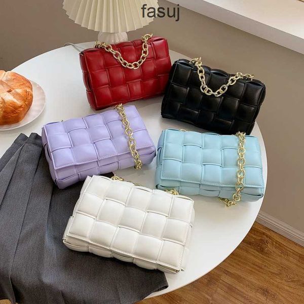 fashion ladies bottess bags venetas foreign style woven small square 2022 summer new simple portable women's korean chain shoulder
fashion ladies bottess bags venetas foreign style woven small square 2022 summer new simple portable women's korean chain shoulder