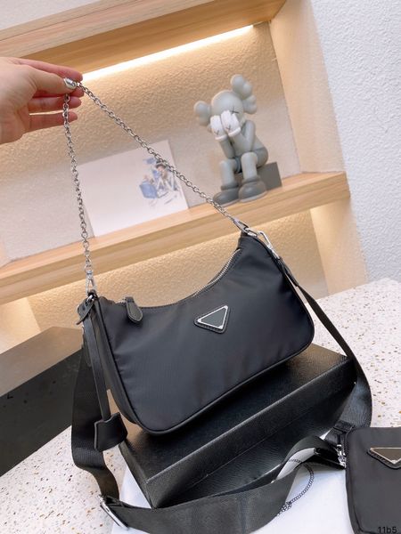 luxury tote purses brand handbag message bags shoulder bag genuine leather crossbody 5a quality designer hobo canvas chain wallet 26cm casua
luxury tote purses brand handbag message bags shoulder bag genuine leather crossbody 5a quality designer hobo canvas chain wallet 26cm casua
