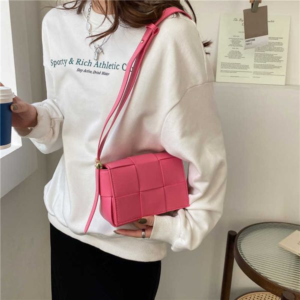 luxurious designer bottess bags venetas small design messenger green woven pillow 2022 new feeling small women fashion underarm have a logo
luxurious designer bottess bags venetas small design messenger green woven pillow 2022 new feeling small women fashion underarm have a logo