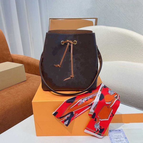 designer luxury women bags handbags totes bag womens crossbody handbag loulou lvs fashion capacity versatile shoulder pursest 7a quality hq6
designer luxury women bags handbags totes bag womens crossbody handbag loulou lvs fashion capacity versatile shoulder pursest 7a quality hq6