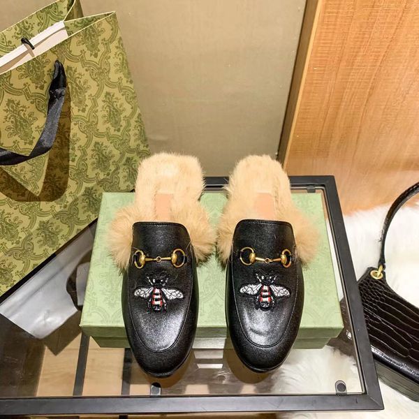 fashion designer shoe luxury women wool sandals slippers woman slipper shoes brand autumn winter slides fur sandal casual shoes size 9 0026, Black
fashion designer shoe luxury women wool sandals slippers woman slipper shoes brand autumn winter slides fur sandal casual shoes size 9 0026, Black