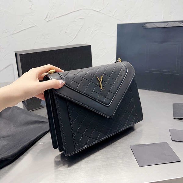 shoulder bags luxurys bag designer cross body handbag fashion diamond lattice crossbody purses leather woman handbags 230321
shoulder bags luxurys bag designer cross body handbag fashion diamond lattice crossbody purses leather woman handbags 230321