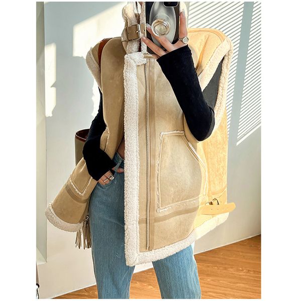 women's vests slim women fur vest jacket winter 2022 retro streetwear fashion solid warm female chic outwear, Black;white
women's vests slim women fur vest jacket winter 2022 retro streetwear fashion solid warm female chic outwear, Black;white